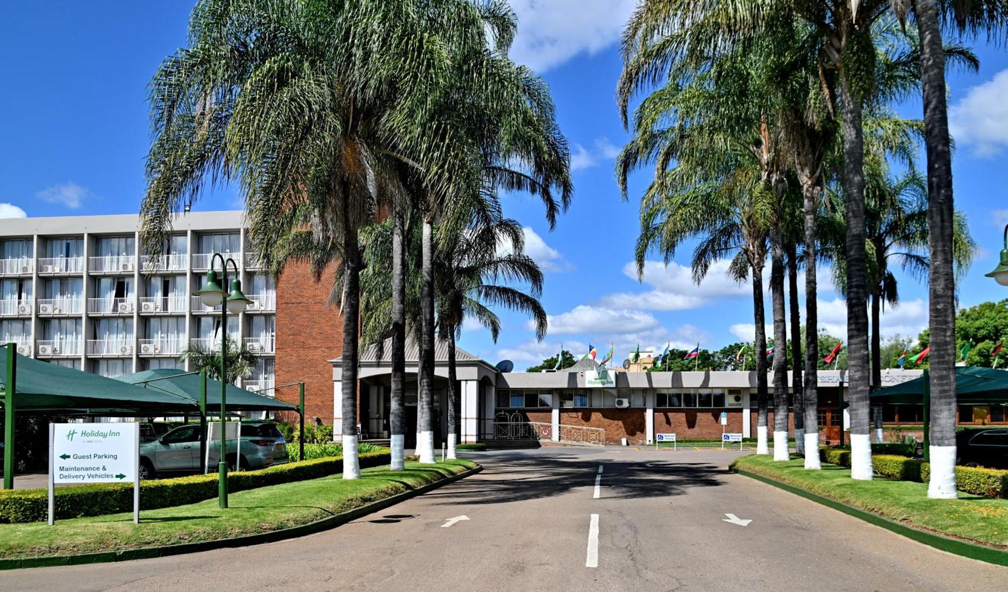 Hotel - By Ihg