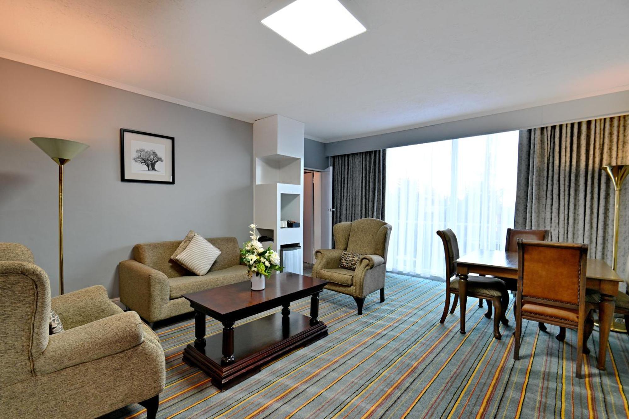 - By Ihg Hotel