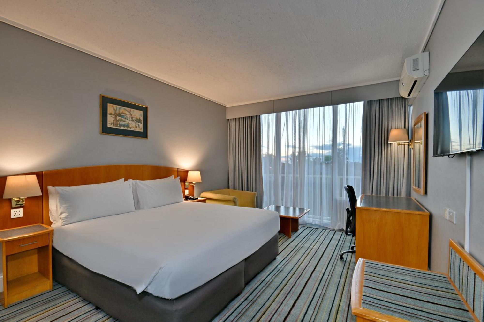 - By Ihg Hotel