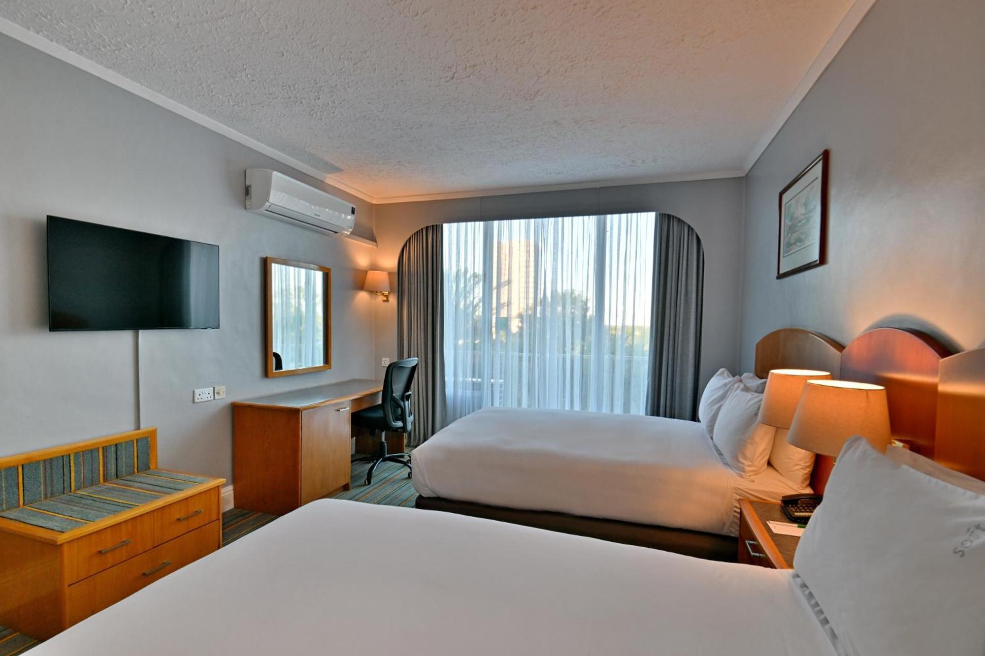 Hotel - By Ihg 4*